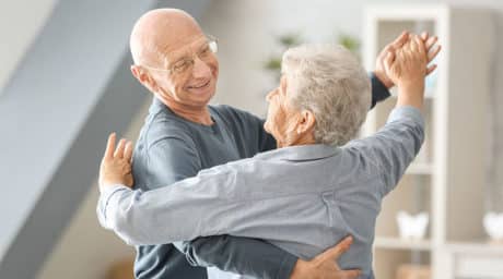 Tanzen im Alter macht Spaß!
