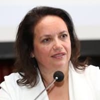 Univ.-Prof. Dr. Alexandra Resch