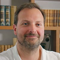 Assoz.-Prof. Dr. Gunter Sturm