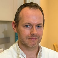 Dr.Gregor Holzer, Experte für atopische Dermatitis, Neurodermitis