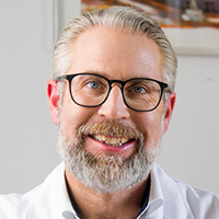 Univ.-Prof. Dr. Christian Enzinger, Experte für Multiple Sklerose