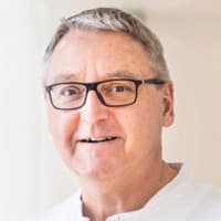 Univ.-Prof. Dr. Robert Zweiker